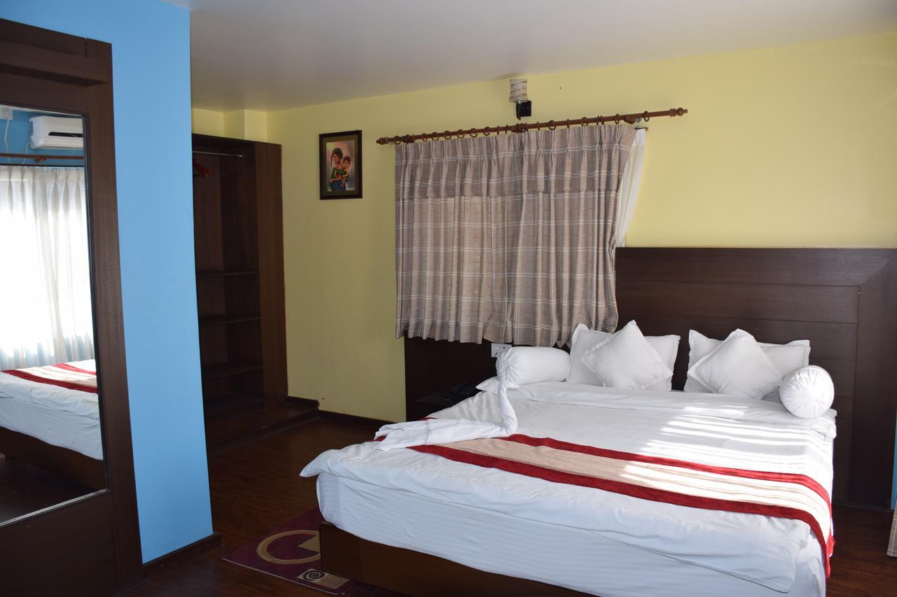 Hotel Rosemary Homes ポカラ エクステリア 写真